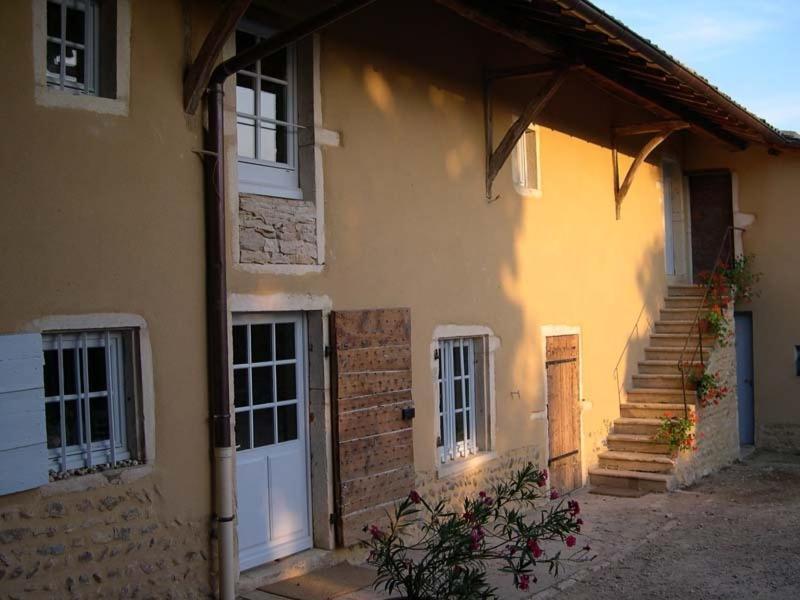 Bed & Breakfast - Maison De Marie Hotell Messimy-sur-Saone Exteriör bild