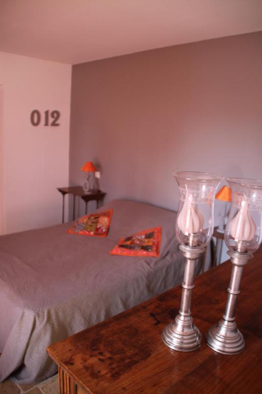 Bed & Breakfast - Maison De Marie Hotell Messimy-sur-Saone Rum bild